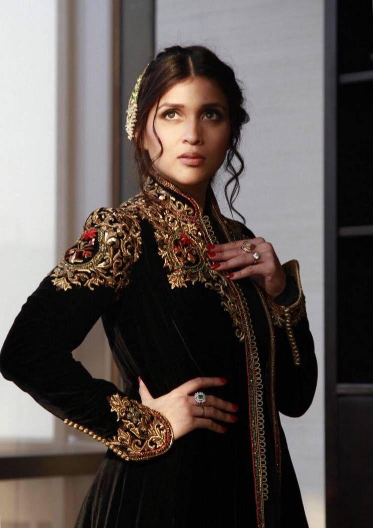 Actress Mannara Chopra New Photoshoot Stills