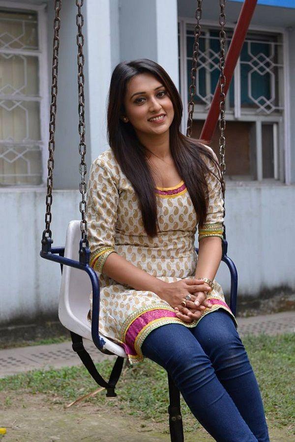 Actress Mimi Chokraborty Latest Photo Stills