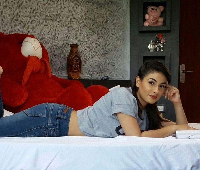 Actress Misty Bhardwaj Photos Stills