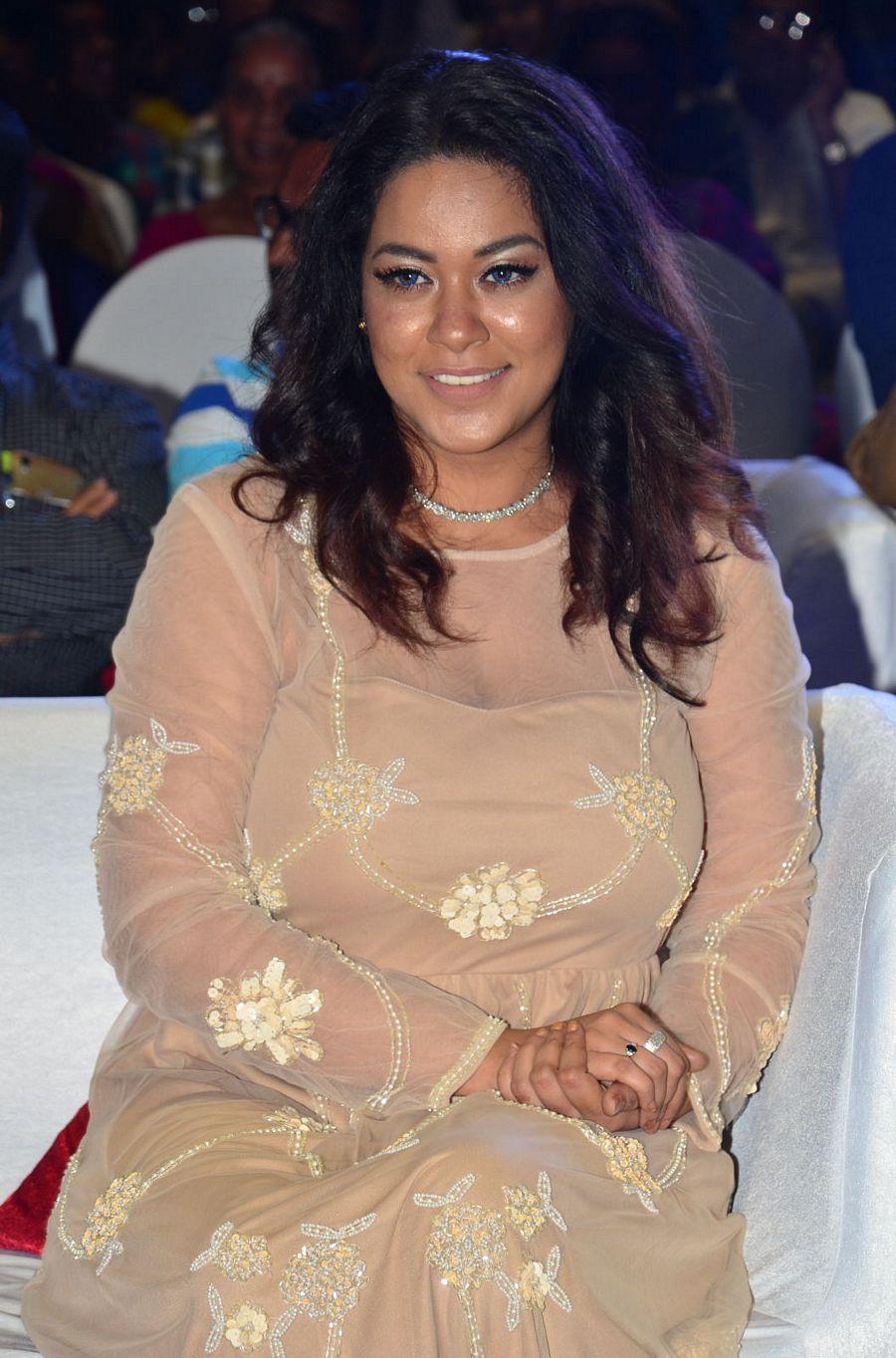 Actress Mumaith Khan Latest Photo Stills