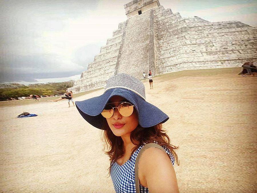 Actress Nidhi Subbaiah Latest Photo Stills