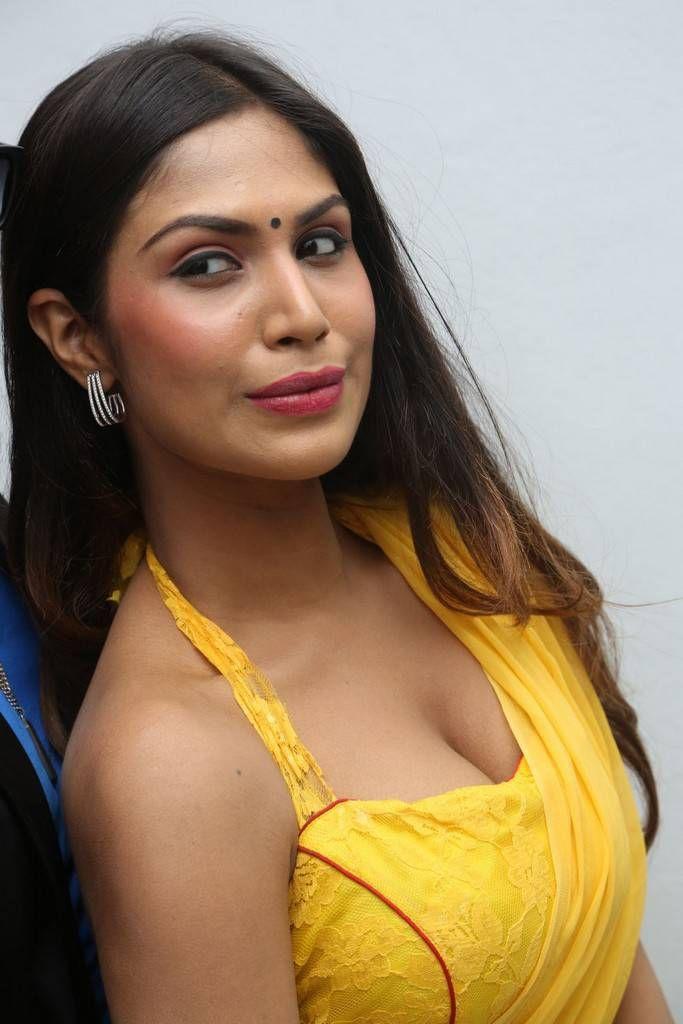 Actress Nishi Ganda Latest Stills