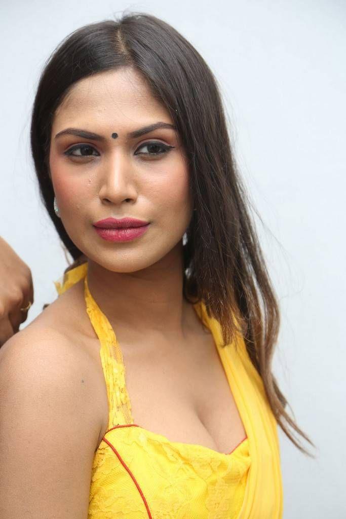 Actress Nishi Ganda Latest Stills