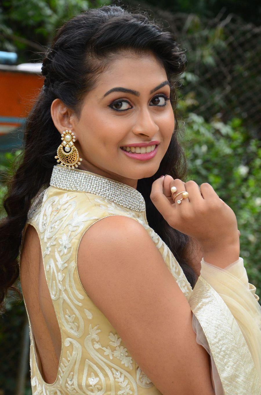 Actress Nithya Latest Stills