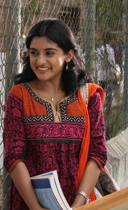 Actress Niveda Thomas Photo Gallery