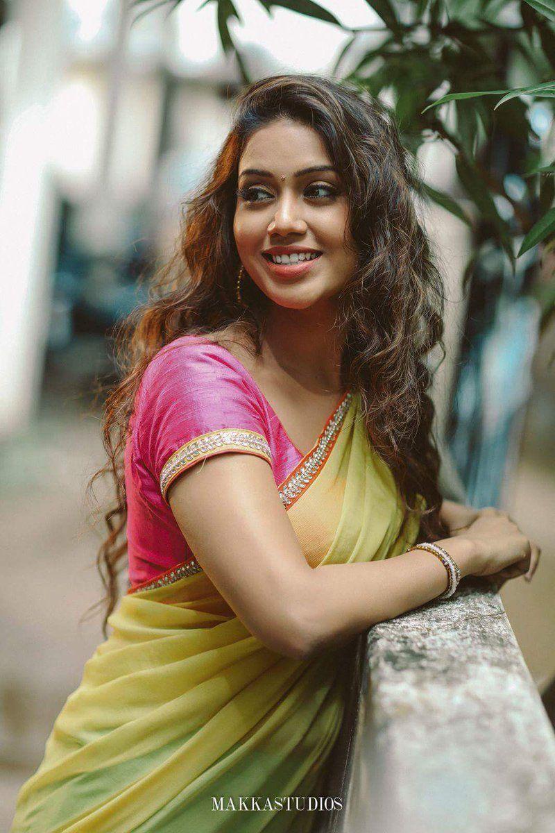 Actress Nivetha Pethuraj Latest Hot & sPICY Photoshoot Stills