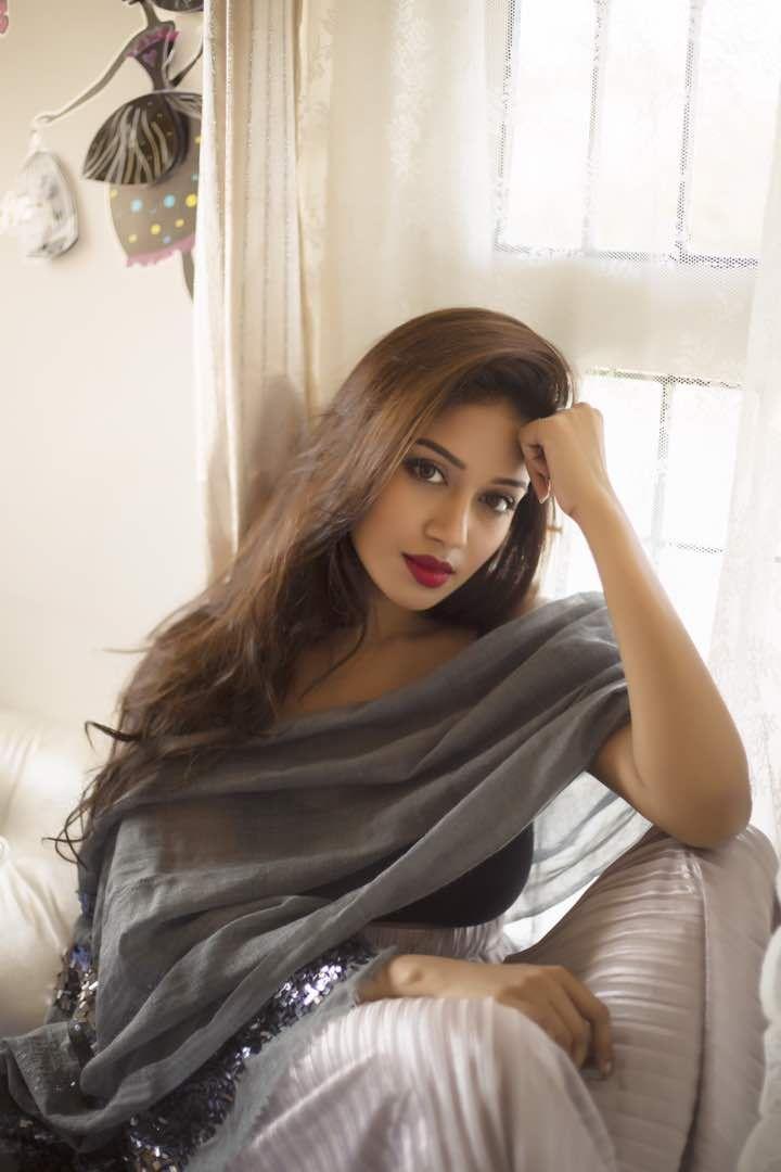 Actress Nivetha Pethuraj New Hot Photo Stills