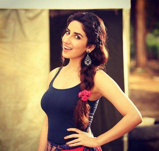 Actress Parul Gulati Latest Stills