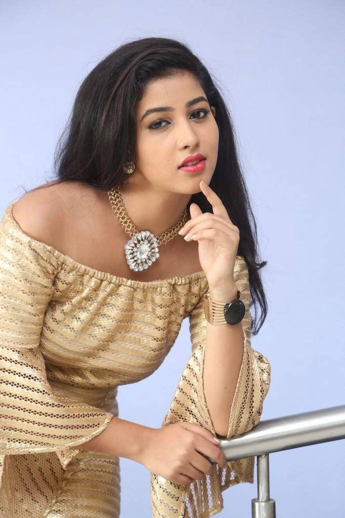 Actress Pavani Latest Photo Stills