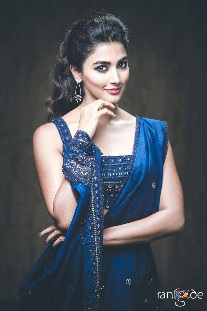 Actress Pooja Hegde Latest Hot Photos