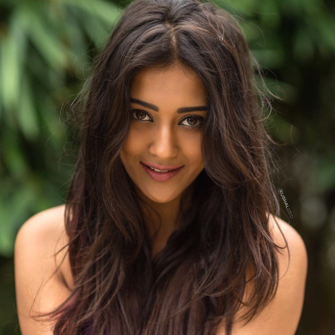 Actress Pooja Jhaveri Latest Unseen Photo Stills