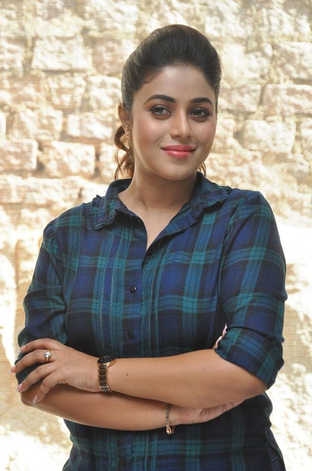 Actress Poorna Latest Photos