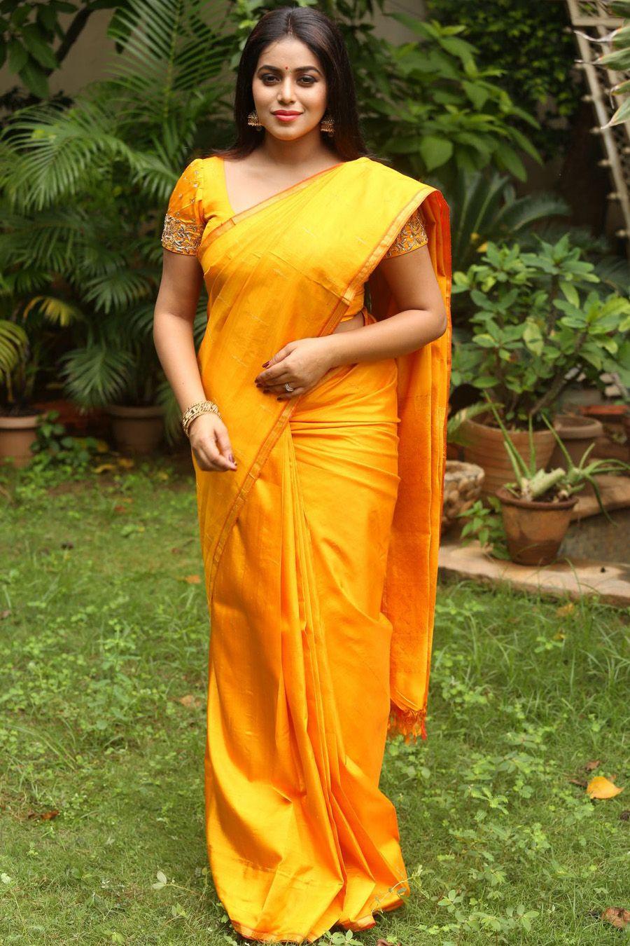 Actress Poorna Saree Photos
