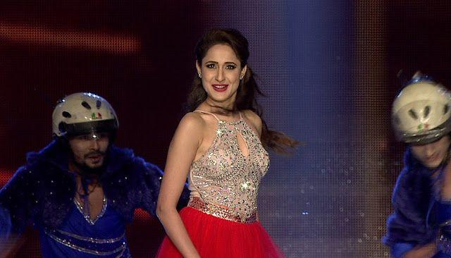 Actress Pragya Jaiswal Latest Unseen Photo Gallery