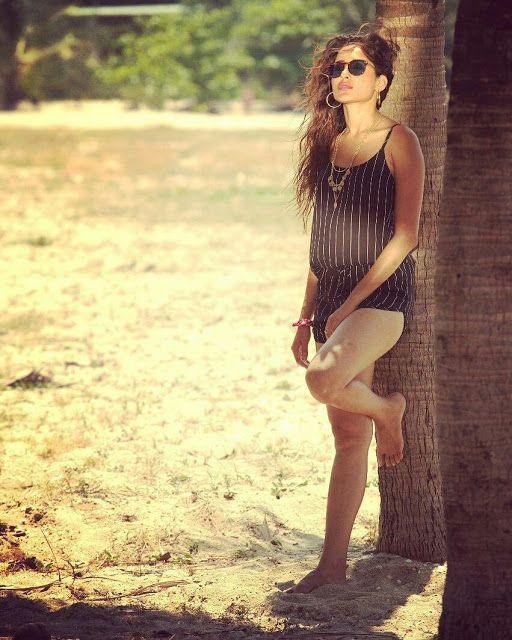 Actress Pragya Jaiswal Latest Unseen Photo Gallery