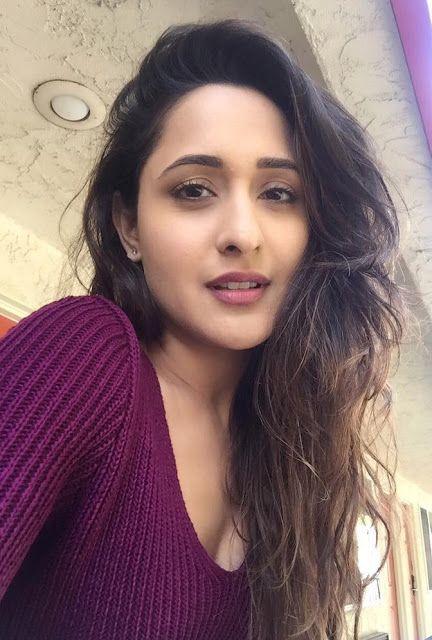 Actress Pragya Jaiswal Latest Unseen Photo Gallery