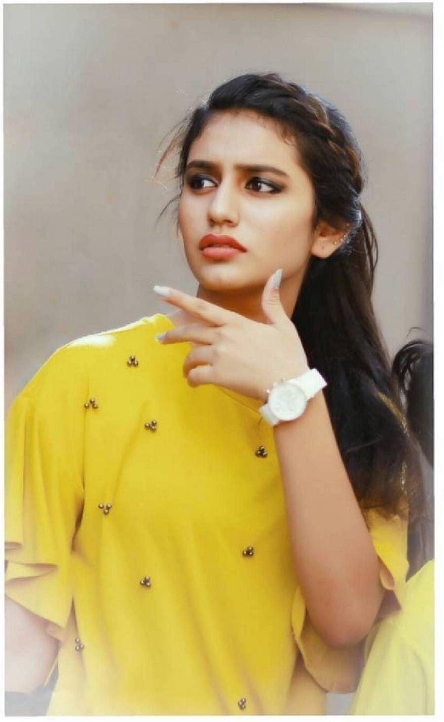 Actress Priya Prakash Varrier latest Pictures