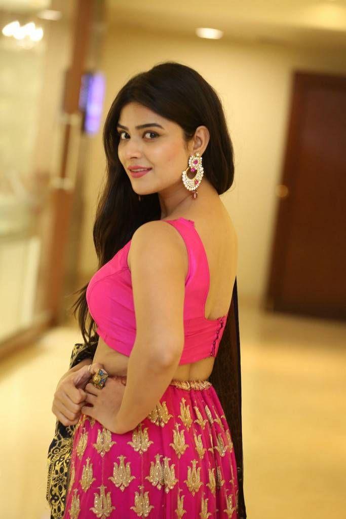 Actress Priyanka Sharma Latest Stills