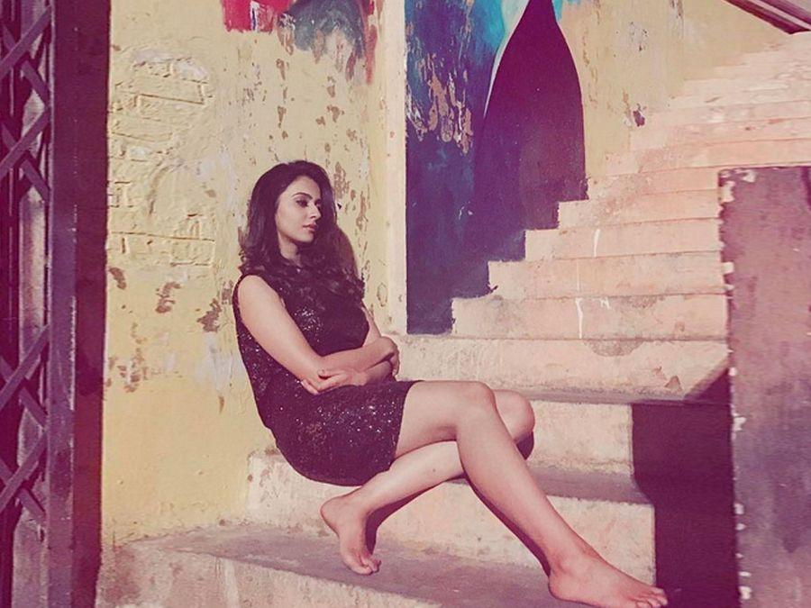 Actress Rakul Preet provoking our temptations - Spicy Photo Feature