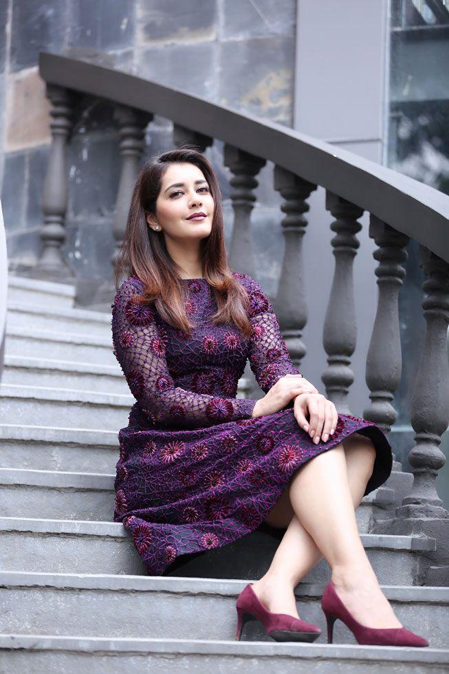 Actress Rashi Khanna Latest 2017 Photos