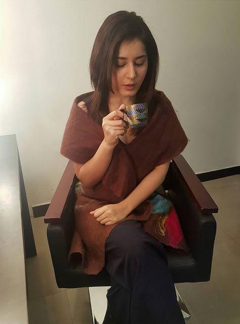 Actress Rashi Khanna Latest HD Unseen Photos