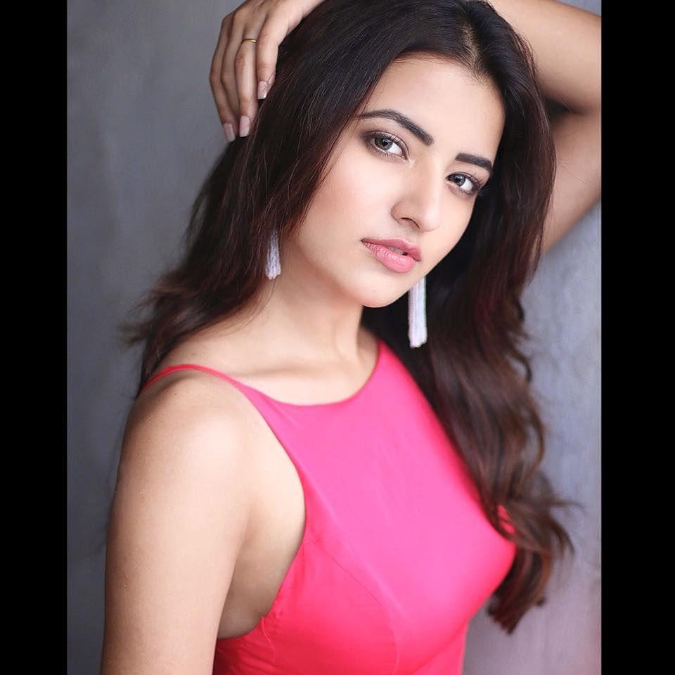 Actress Rukshar Mir Latest HD Unseen Photo Stills