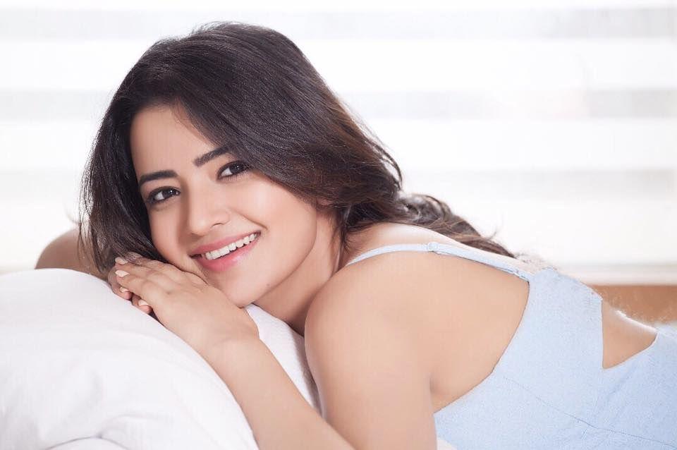 Actress Rukshar Mir Latest HD Unseen Photo Stills