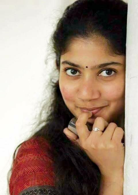 Actress Sai Pallavi Cute Pics