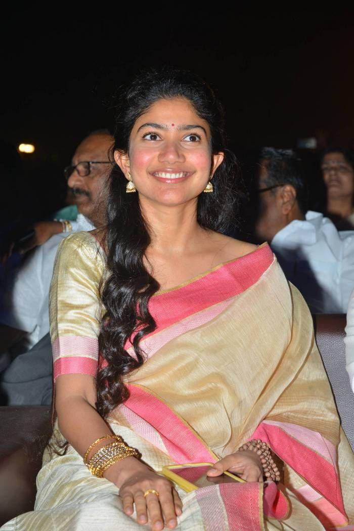 Actress Sai Pallavi Latest 2017 Photo Stills
