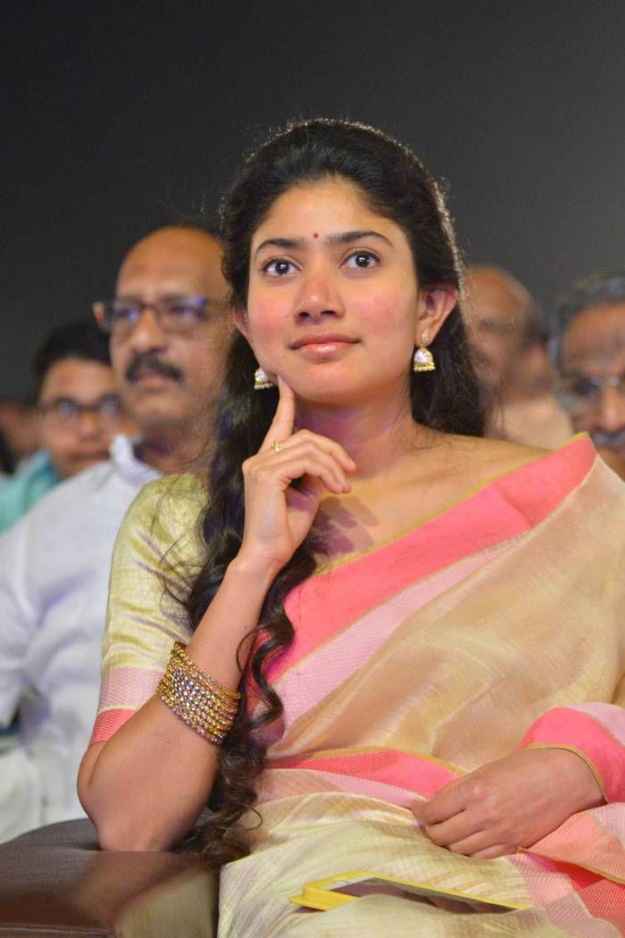 Actress Sai Pallavi Latest 2017 Photo Stills