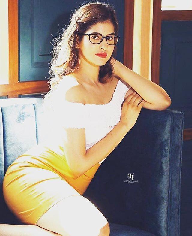 Actress Sakshi Malik Latest Unseen hot Photo Stills