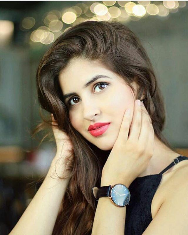 Actress Sakshi Malik Latest Unseen hot Photo Stills