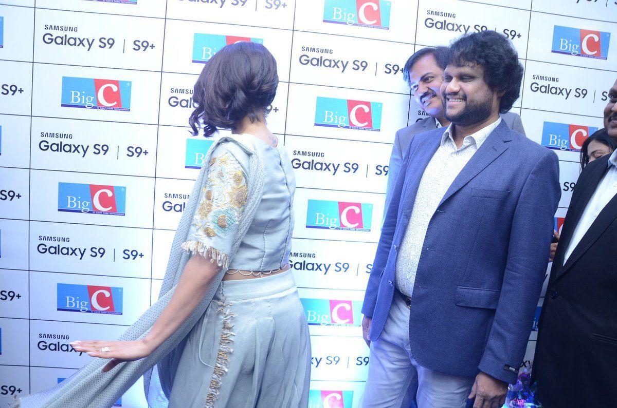 Actress Samantha Launched Samsung Galaxy S9 & Big C Showroom