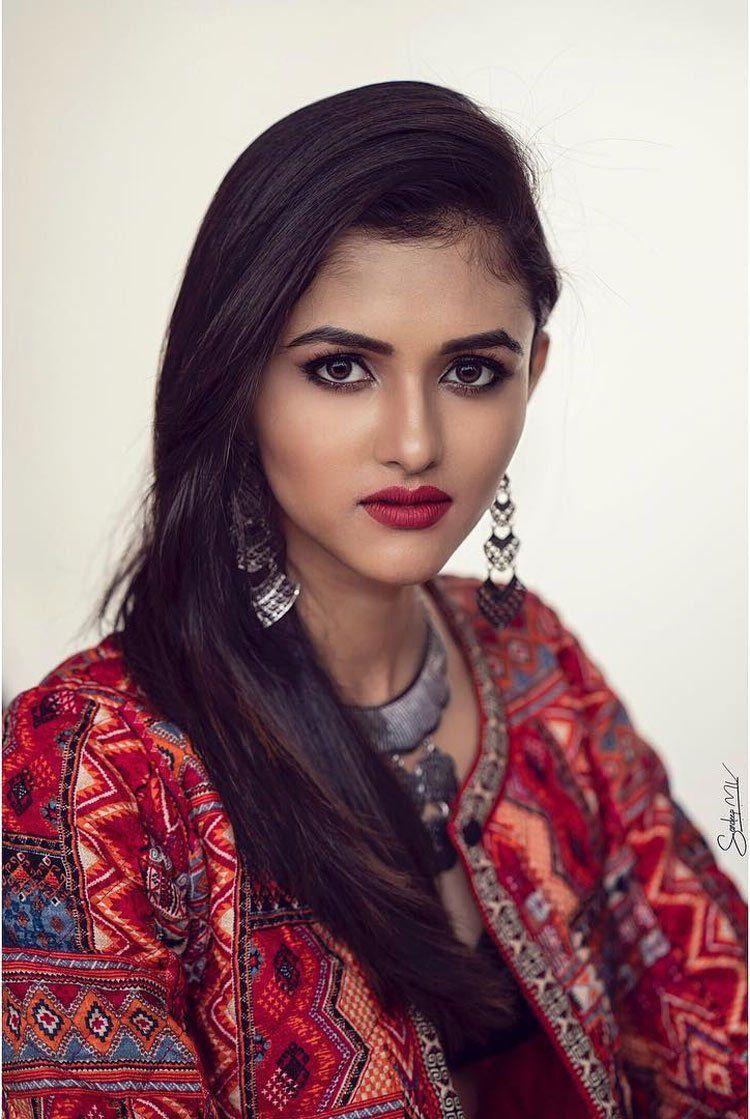 Actress Samikshaa Latest Hot Photoshoot Stills