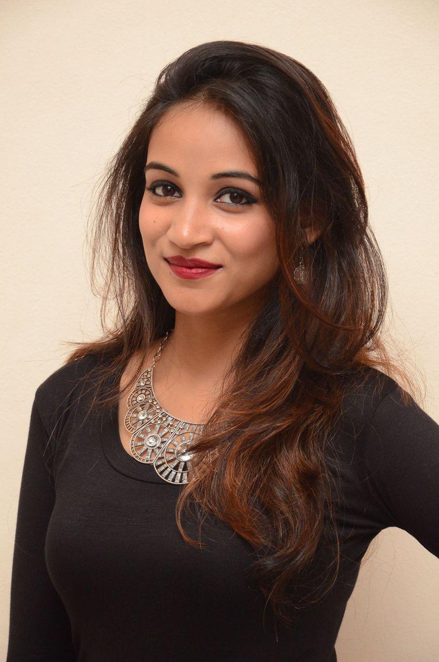 Actress Sana Latest Stills