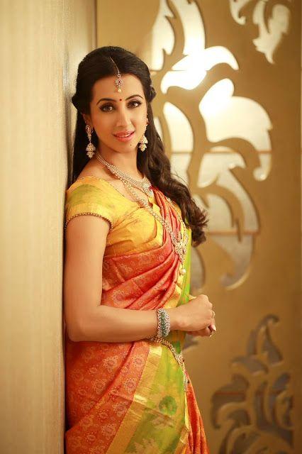 Actress Sanjjanaa in saree Latest Photoshoot