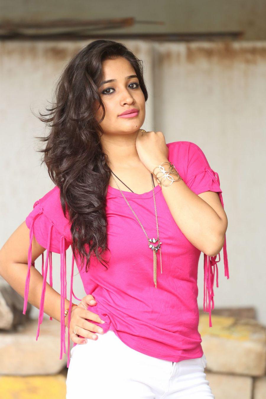 Actress Santoshi Latest Stills