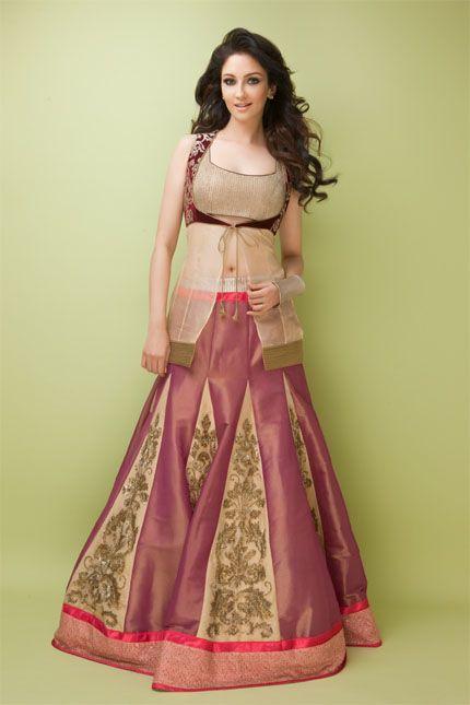 Actress Saumya Tandon Latest Photo Stills