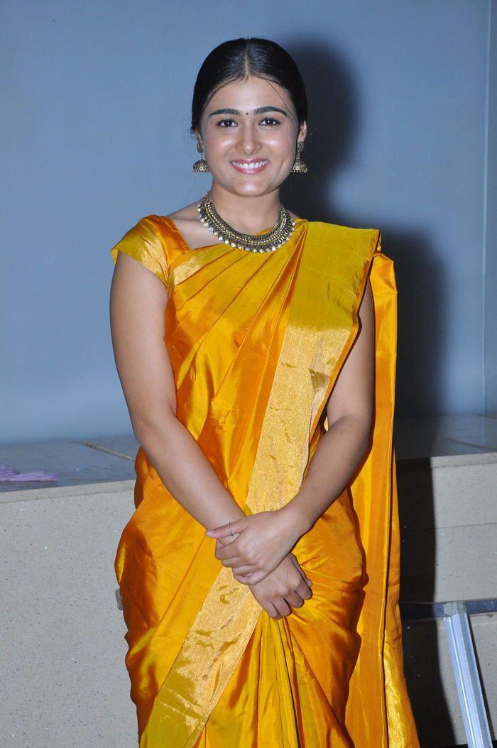 Actress Shalini Pandey Latest Yellow Saree Photos