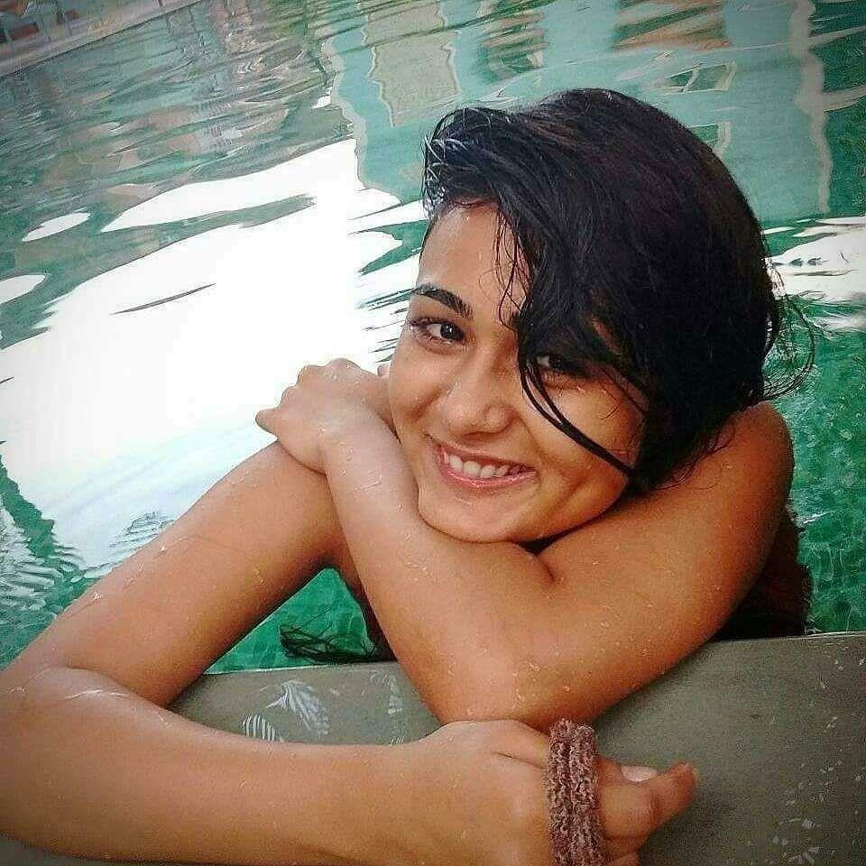 Actress Shalini Pandey Mind Blowing Photos