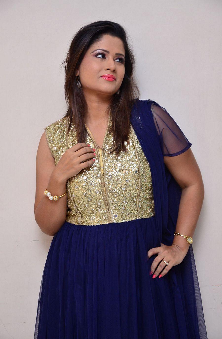 Actress Shilpa Chakravarthy Latest Photo Stills