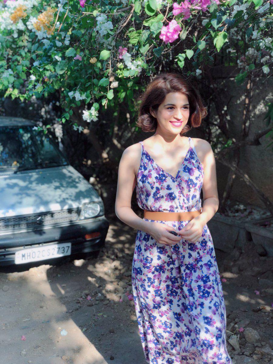 Actress Shraddha Das Latest Rare & Unseen Photo Stills