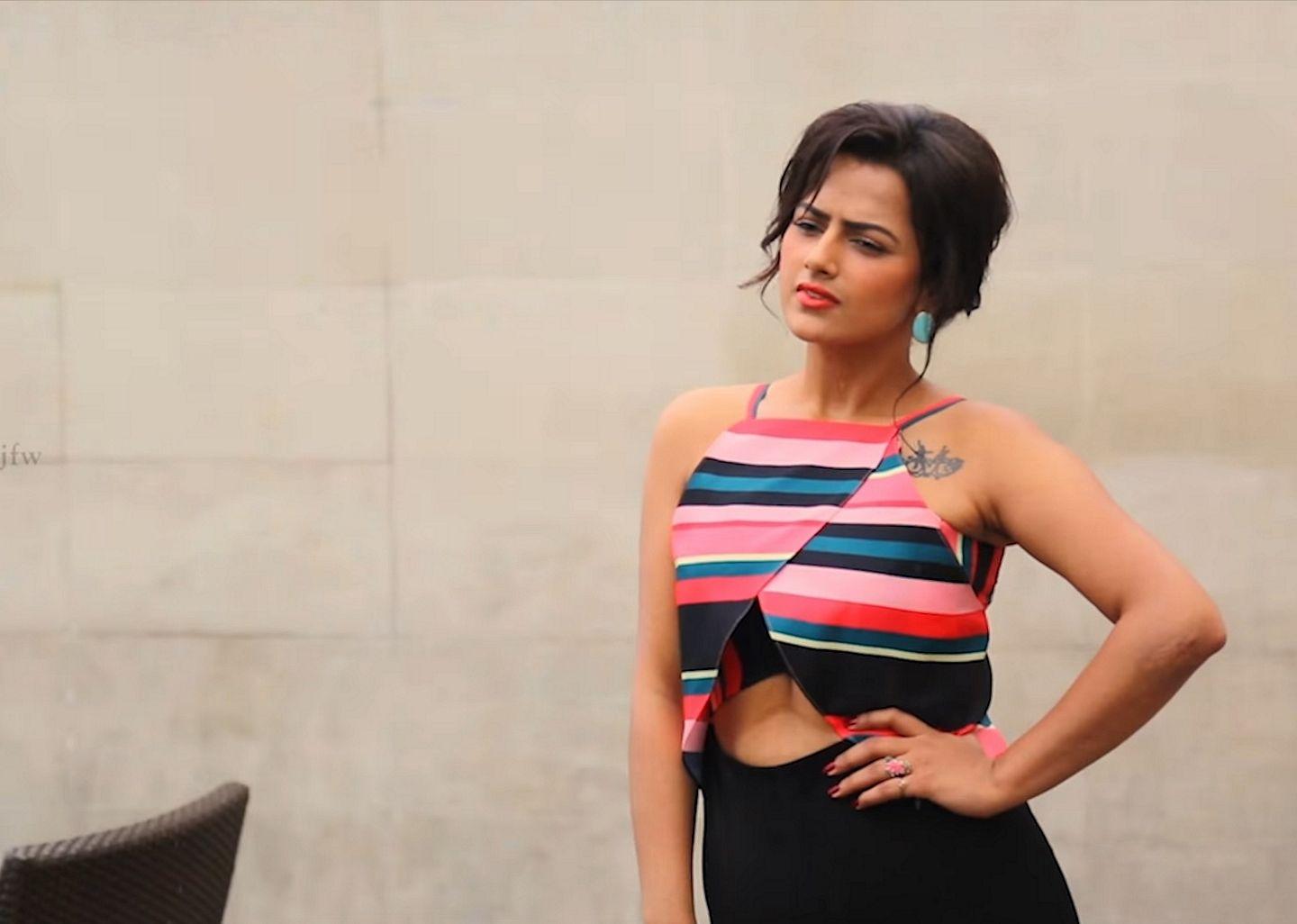 Actress Shraddha Srinath Covers JFW Magazine: Sizzling Photos