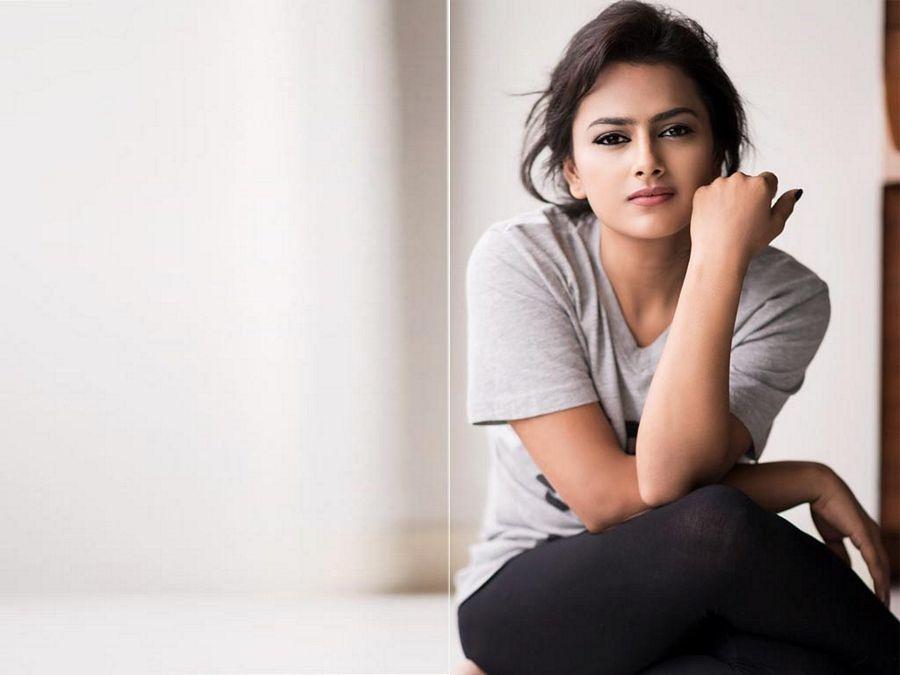 Actress Shraddha Srinath Latest Photoshoot Stills