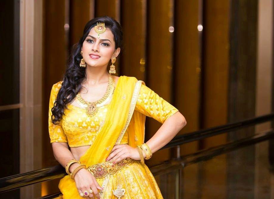 Actress Shraddha Srinath Unseen Photos