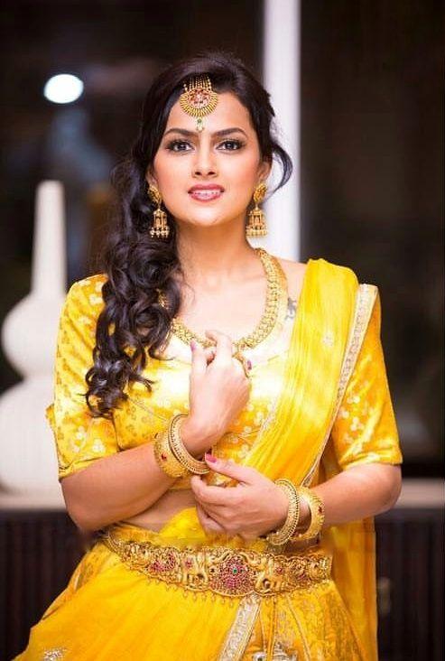 Actress Shraddha Srinath Unseen Photos