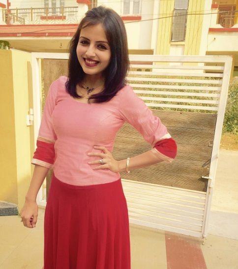 Actress Shrenu Parikh Latest Stills