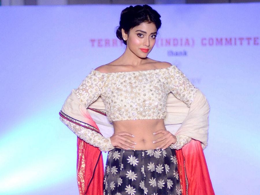 Actress Shriya Saran Photos