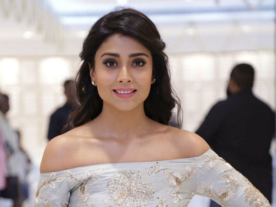 Actress Shriya Saran Photos