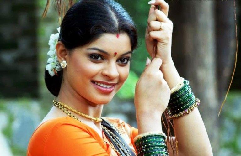 Actress Sneha Wagh Latest Stills